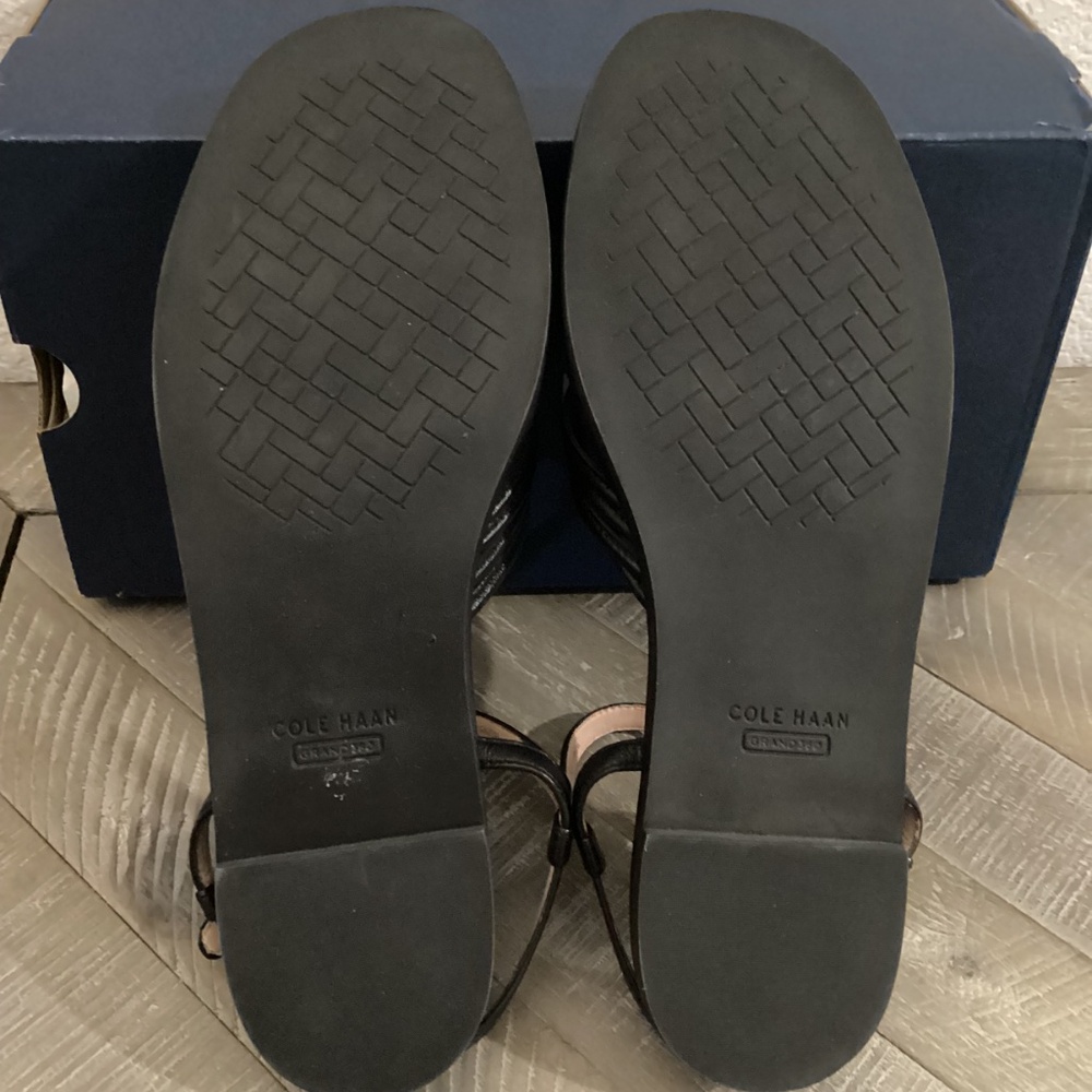 Cole Haan Jitney Sandal (Women, size 8.5 - Picture 6 of 9